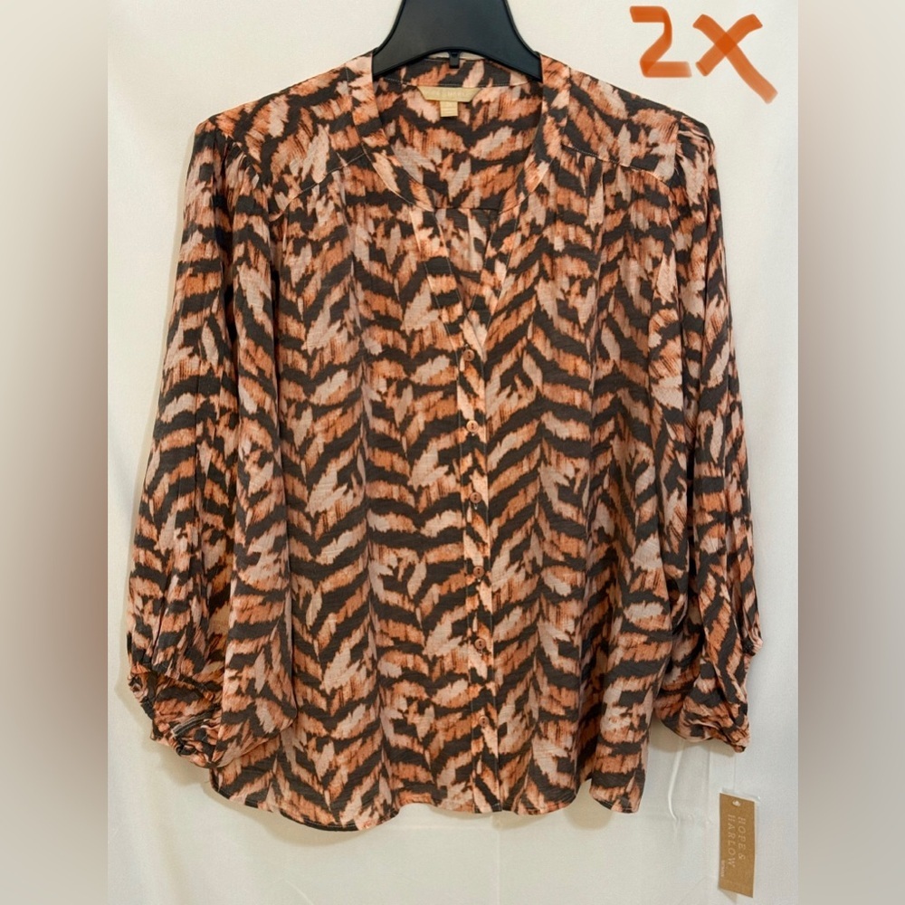 Chic Tiger Print Button-Up Blouse